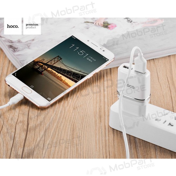 Φορτιστής HOCO C12 Smart Dual USB + Lightning καλώδιο (5V 2.4A) (άσπρο)